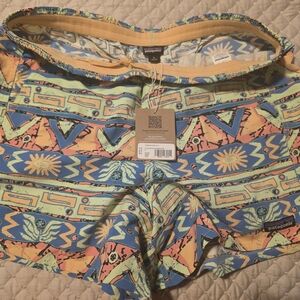Patagonia Women's High Hopes Geometric  Shorts